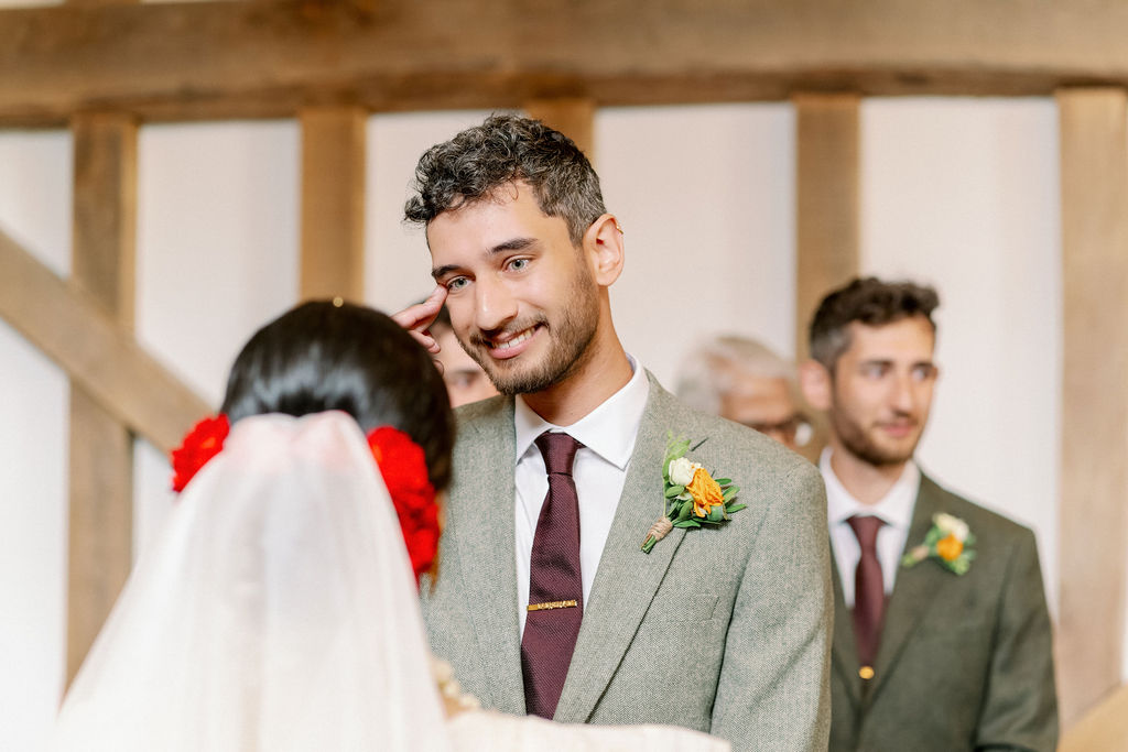 Gate Street Barn Wedding | Oxfordshire Wedding Photographer | Surrey Wedding Photographer