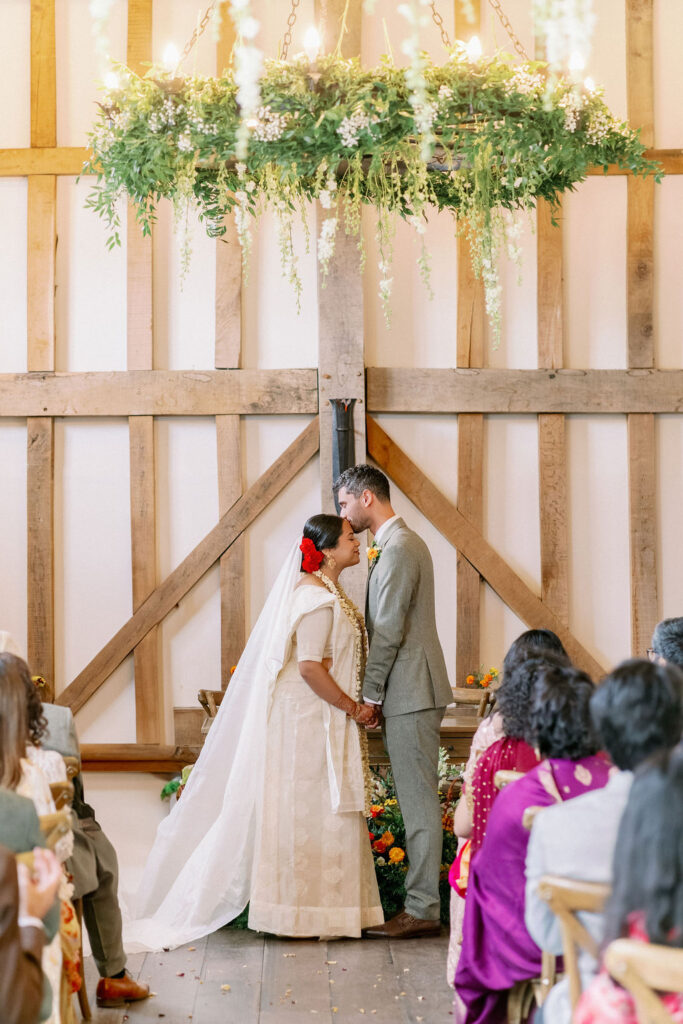 Gate Street Barn Wedding | Oxfordshire Wedding Photographer | Surrey Wedding Photographer